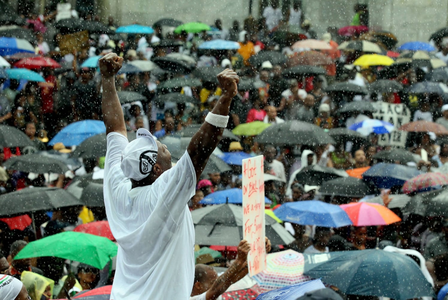 AJC Photojournalist Phil Skinner--Photos of the Year, 2013