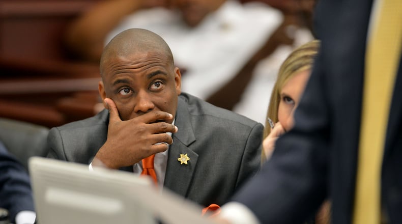 Victor Hill in his 2013 trial on 32 felony charges in Clayton County.