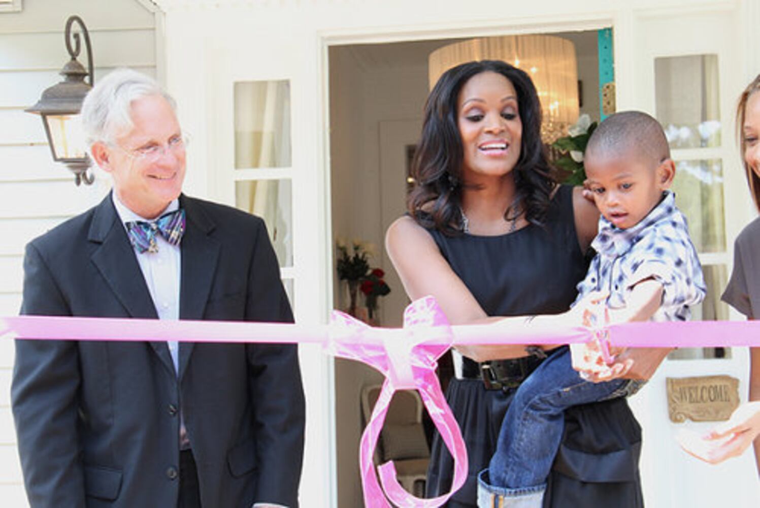 Tameka Raymond opens boutique in Roswell