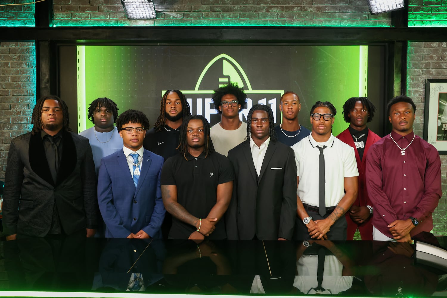 super 11 show