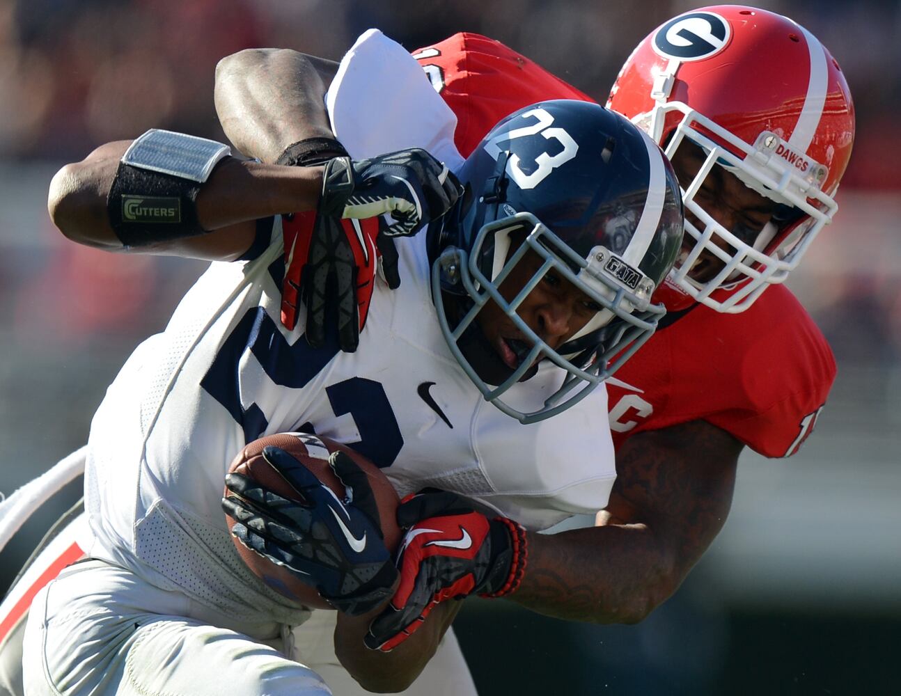Bulldogs defeat Eagles 45-14