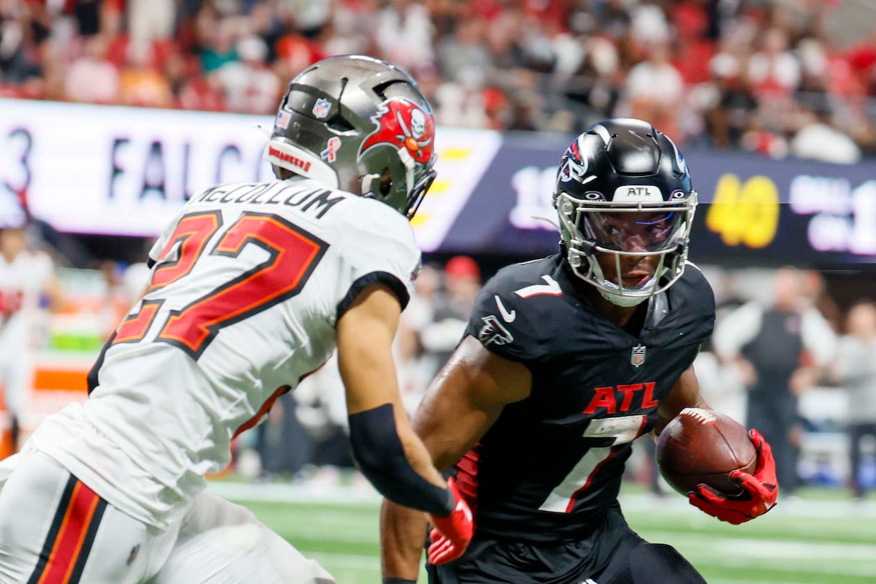 The Atlanta Falcons will enter the season believing they have the division’s best defense and top individual talent in running back Bijan Robinson. (Miguel Martinez/ AJC 2025)