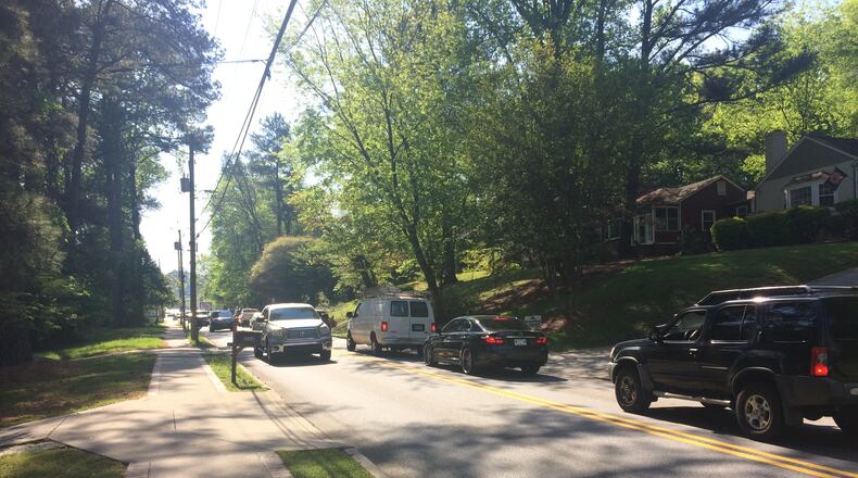 Traffic in the Lindridge Martin Manor neighborhood on a weekday afternoon in April