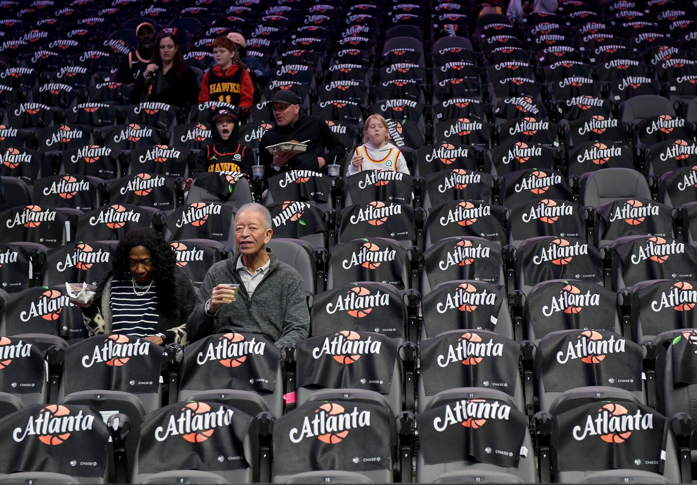 011723 HAWKS PHOTO