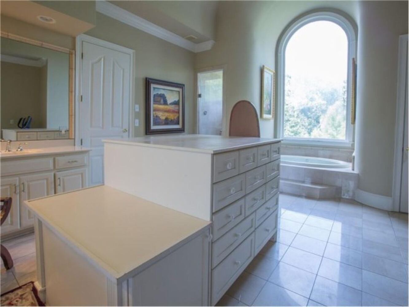 215 Bunratty Ct, Roswell, GA 30076