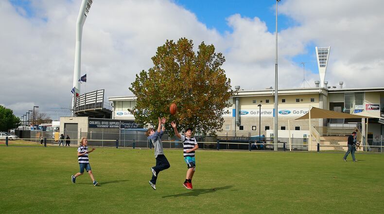 New reports from the CDC and SHAPE America offer new guidelines on how schools can implement a recess policy.