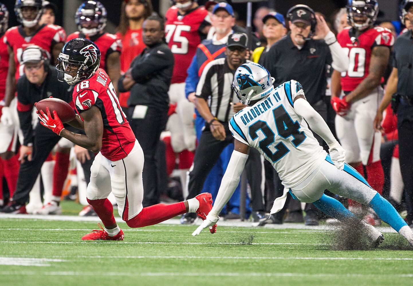 Photos: Falcons host Panthers, honor Roddy White