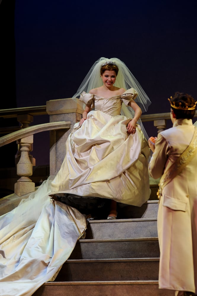 Carly Rae Jepsen - Cinderella