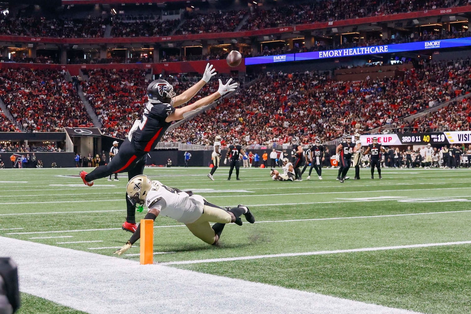 Atlanta Falcons, New Orleans Saints