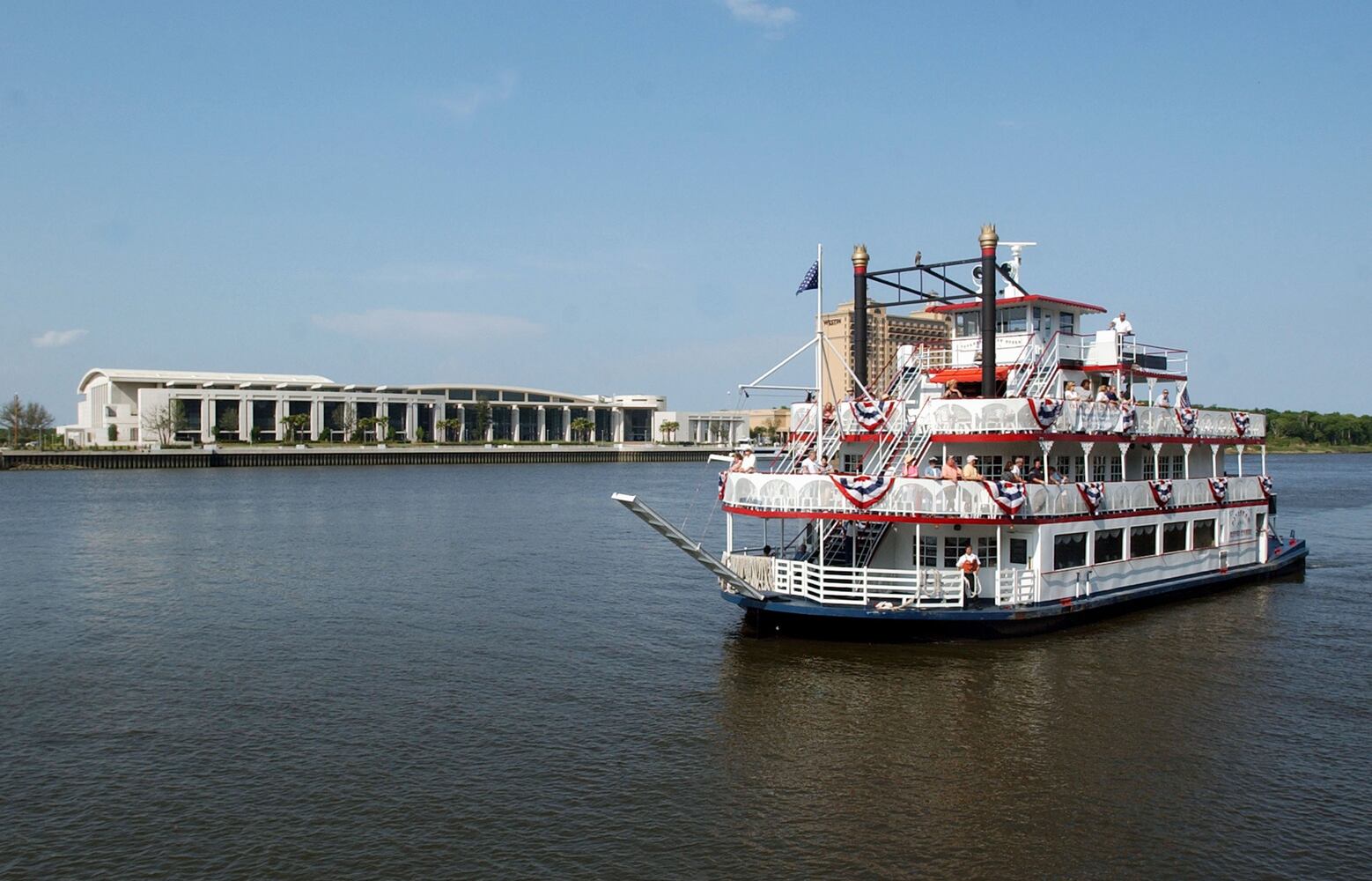 #2 friendliest city is Savannah, Georgia