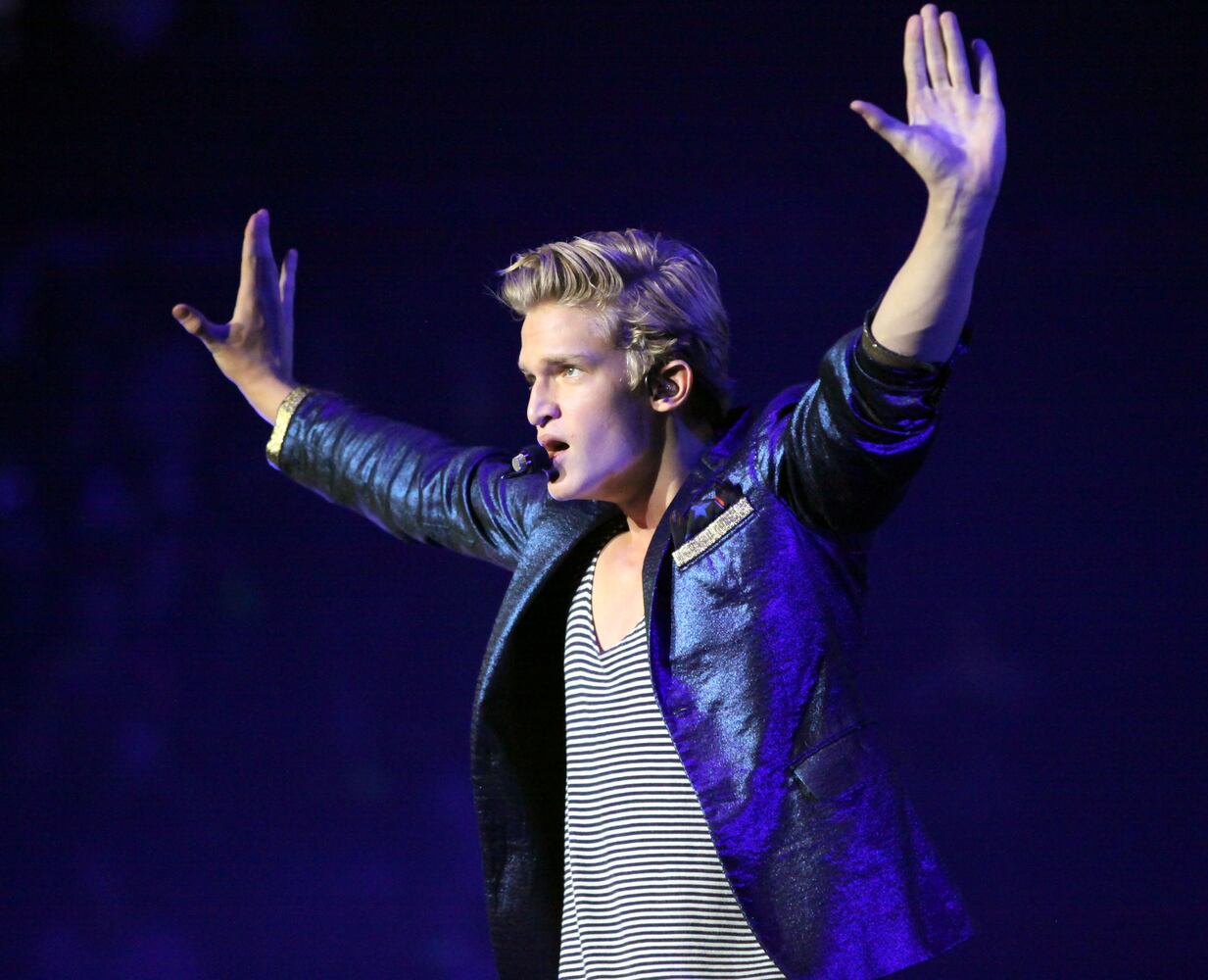 Justin Bieber rocks Philips Arena