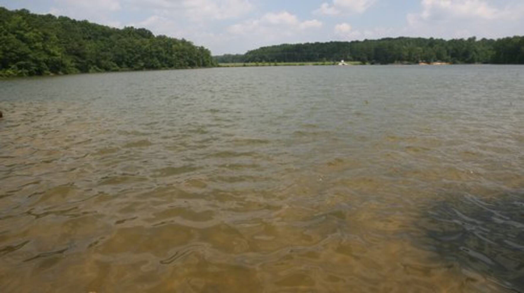 Sweetwater Creek reservoir splashing again