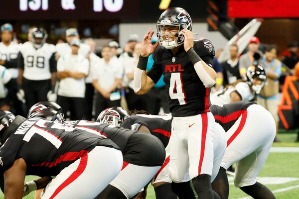 Atlanta Falcons' quarterback Desmond Ridder (4) during the fourth quarter of an NFL preseason game against the Jacksonville, Jaguars on Saturday, August 27, 2022, at the Mercedes-Benz Stadium in Atlanta, Ga.
 Miguel Martinez / miguel.martinezjimenez@ajc.com