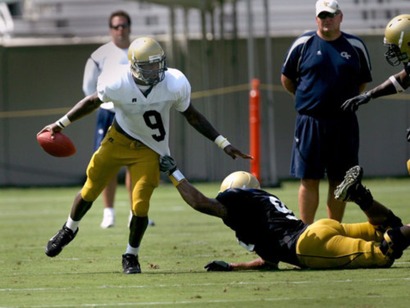 College football: Georgia Tech puts on the pads