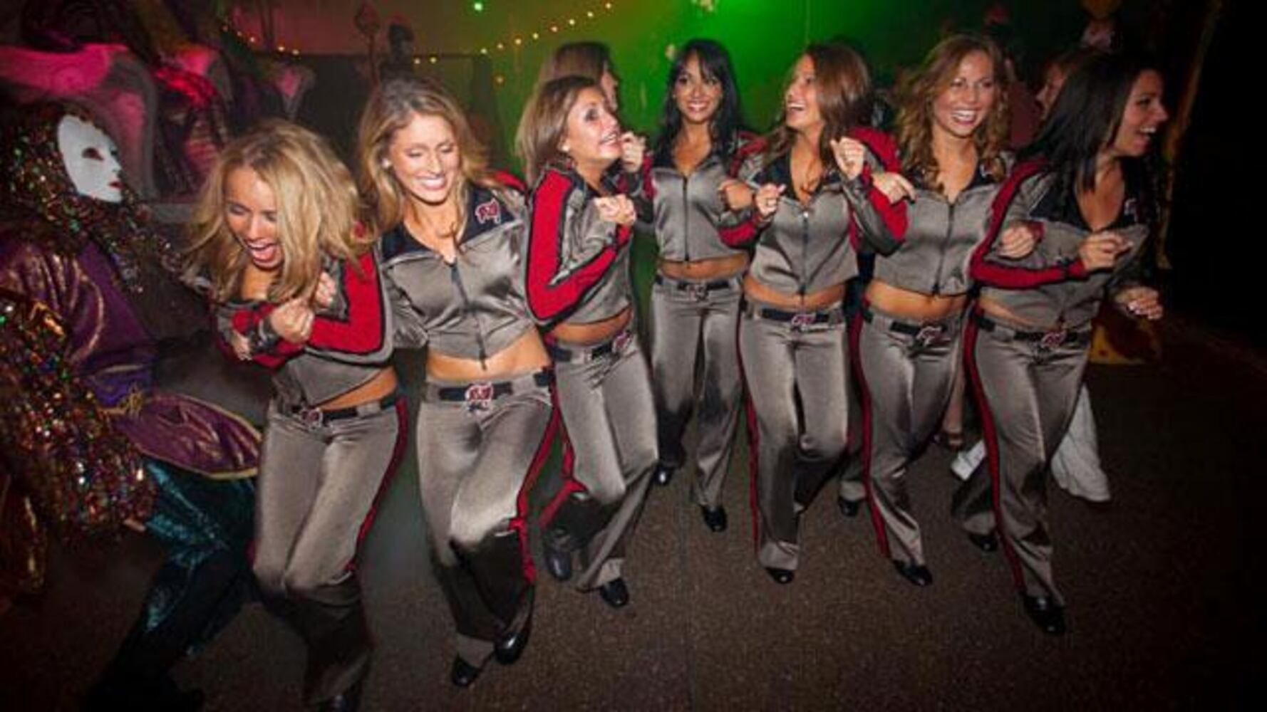 Bucs Cheerleaders Roseanne Strobel, Holly Sellers, Cynthia Bastos, Aubrey Gainey, Nina Stauffer, Ryan Theriault, Rochelle Alvarez and Jaime Hanna took the terrifying tour.