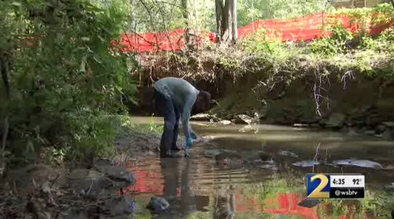 Chattahoochee Riverkeeper Jason Ulseth said he believes runoff from a massive fire killed hundreds of fish.