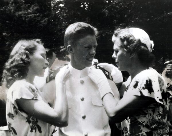 Rosalynn, Jimmy, and Lillian Carter at his Annapolis commissioning. (Chicago Sun-Times)