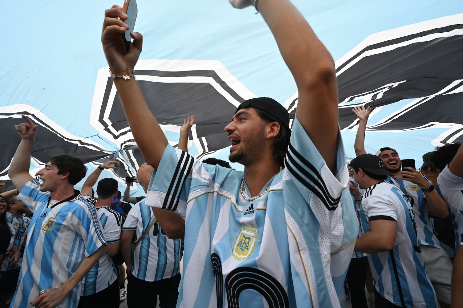 Word Cup Fans : Argentina vs England