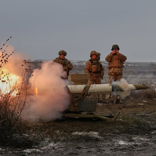 In this photo provided by Ukraine's 65th Mechanized Brigade press service, soldiers fire an anti-tank missile system during a drill close to the frontline on the site of heavy battles with the Russian troops in the Zaporizhzhia region, Ukraine, Sunday, Jan. 4, 2026. (Andriy Andriyenko/Ukraine's 65th Mechanized Brigade via AP)
