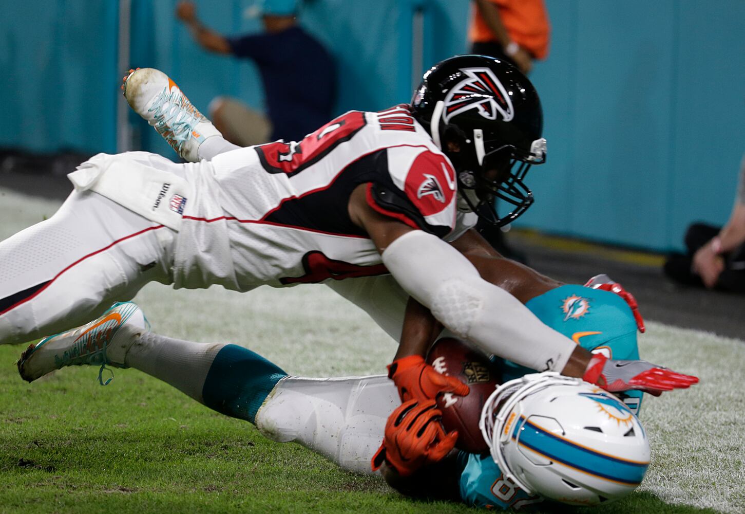 Photos: Falcons eclipsed by Dolphins in first exhibition game