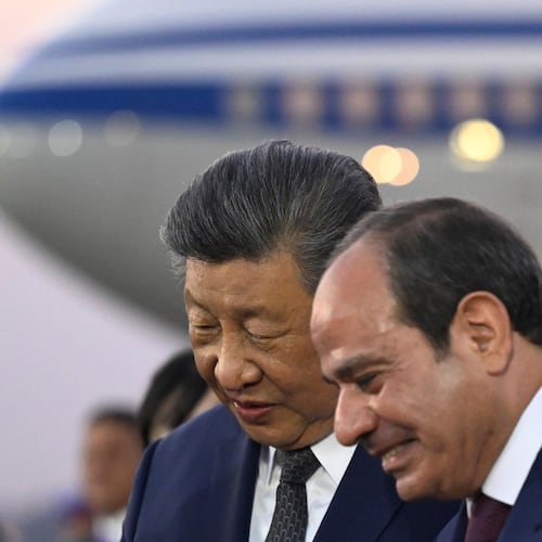 Chinese President Xi Jinping, centre, is welcomed by Egyptian President Abdel-Fattah el-Sissi at Cairo International Airport in Cairo, Egypt, Tuesday, Sept. 1, 2026. (Khaled Desouki/Pool Photo via AP)
