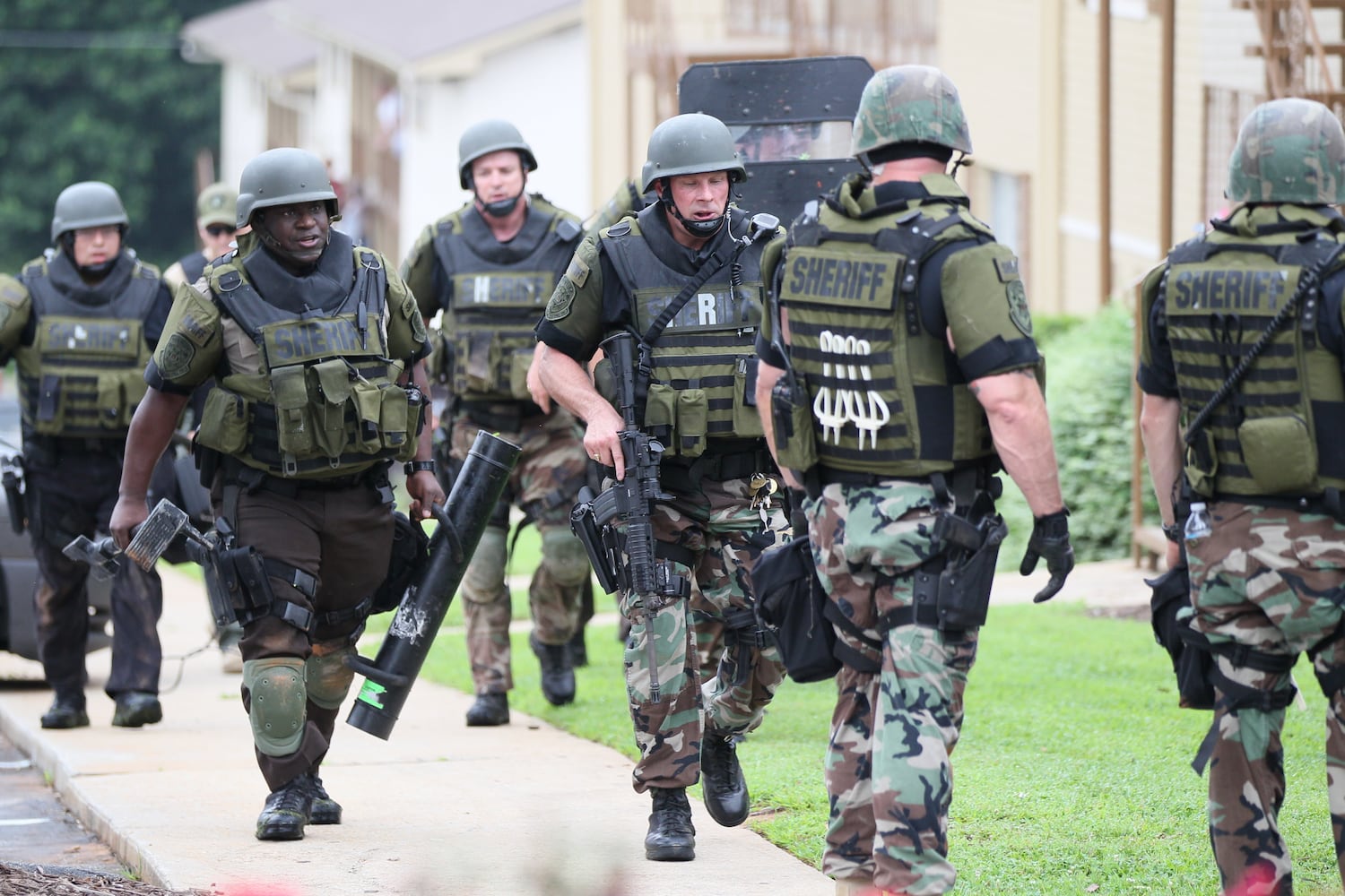 Manhunt in Cobb police officer shooting