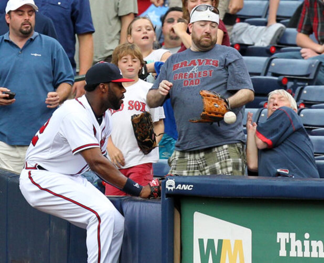 Braves open series against Mets
