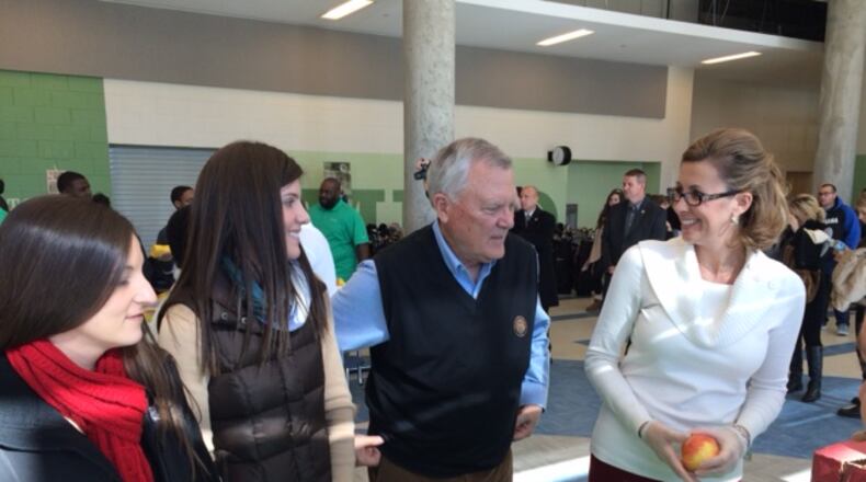 Gov. Nathan Deal with volunteers at Drew Charter School.