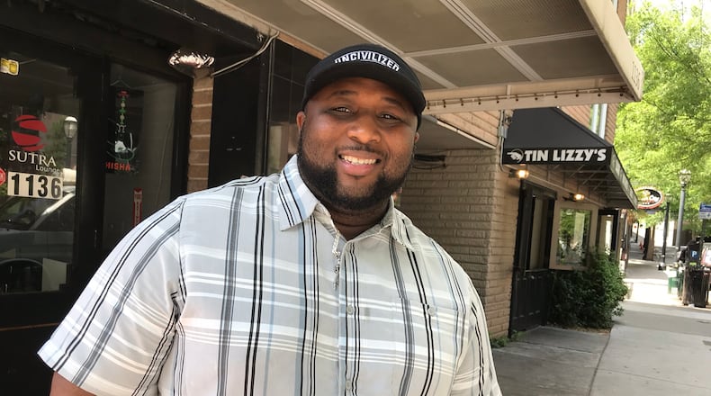 Jernard Wells, "The Chef of Love,' is coming back to TV on "Food Network Star Comeback Kitchen" May 27. CREDIT: Rodney Ho/rho@ajc.com