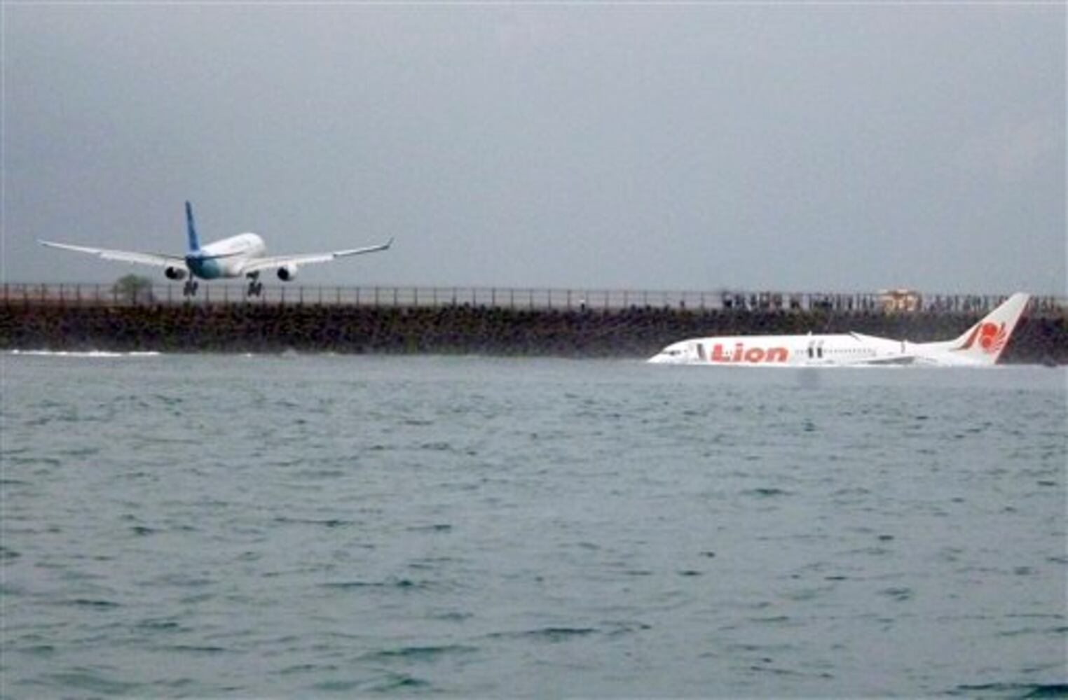 Indonesia plane crash