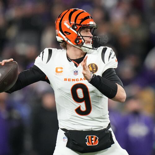 Cincinnati Bengals quarterback Joe Burrow throws a pass during the first half of an NFL football game against the Baltimore Ravens, Thursday, Nov. 27, 2025, in Baltimore. (AP Photo/Stephanie Scarbrough)