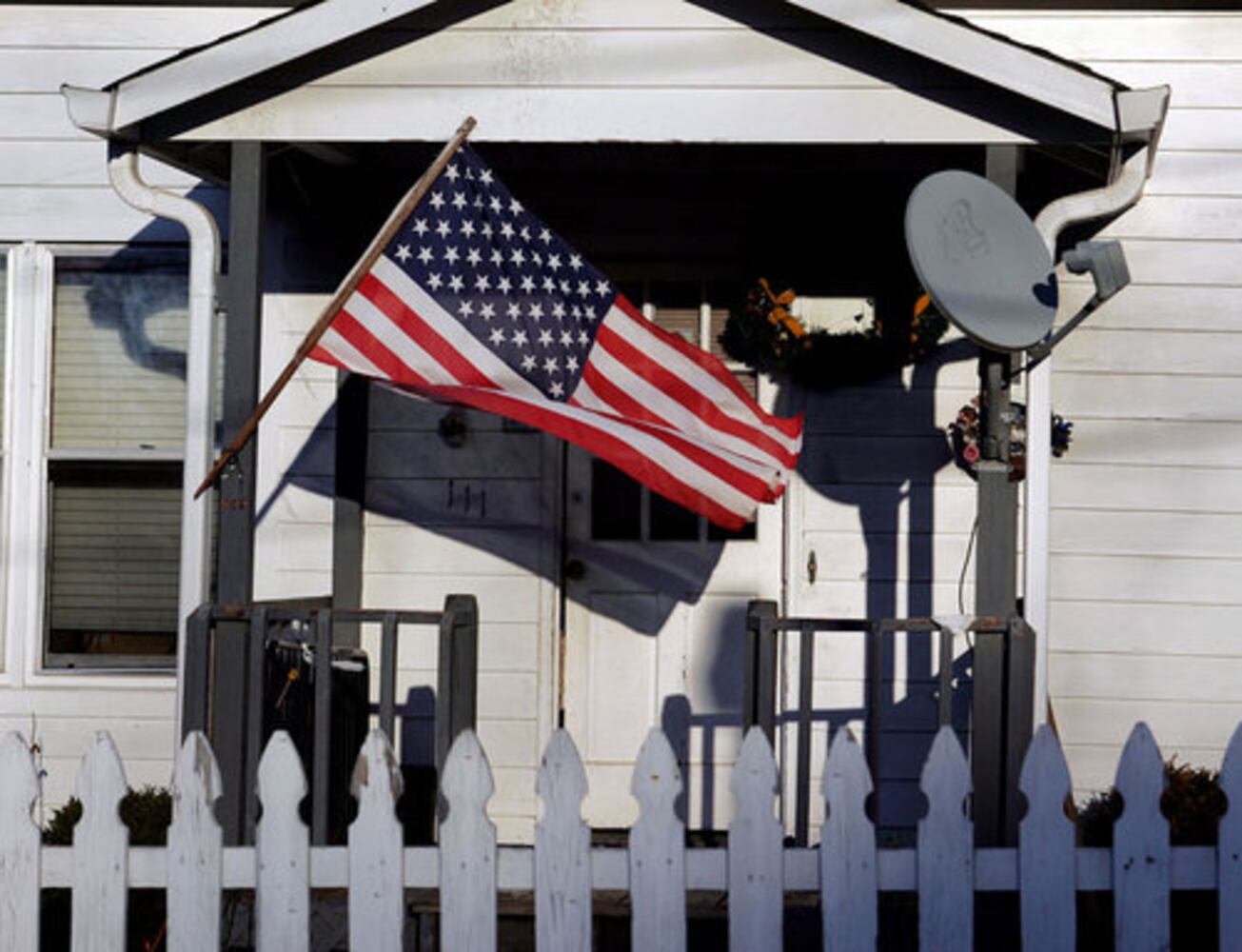 Canton faces financial crisis