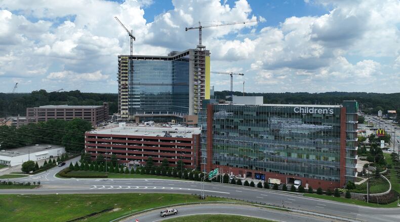 August 30, 2022 Atlanta - Aerial photography shows construction site of Children's Healthcare of Atlanta’s North Druid Hills campus on Tuesday, August 30, 2022. (Hyosub Shin / Hyosub.Shin@ajc.com)