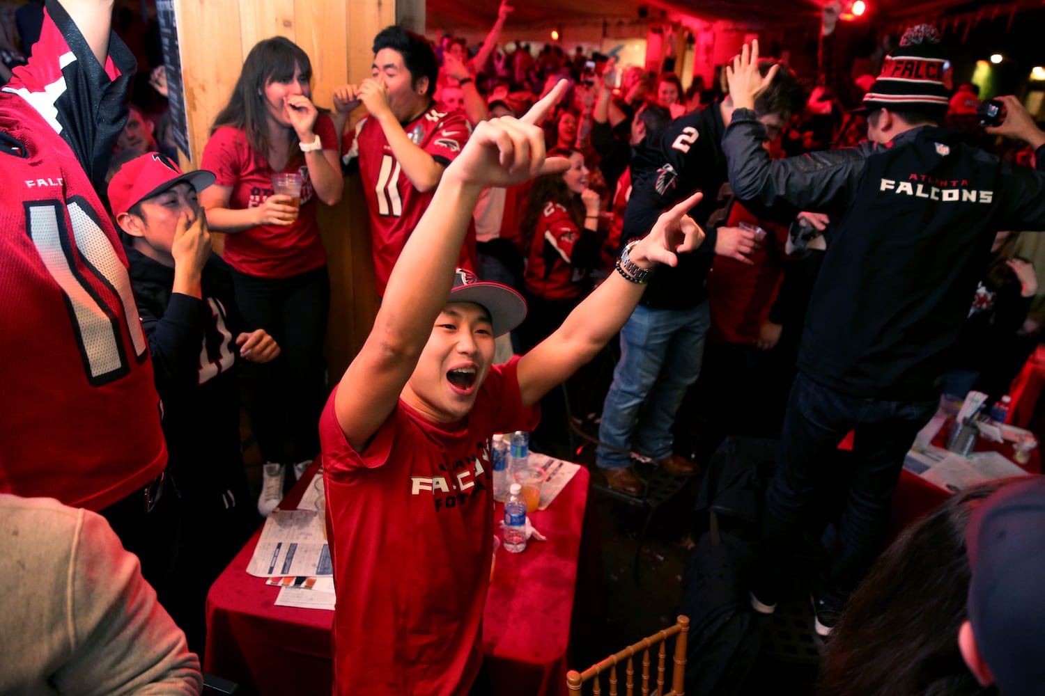 Falcons fans