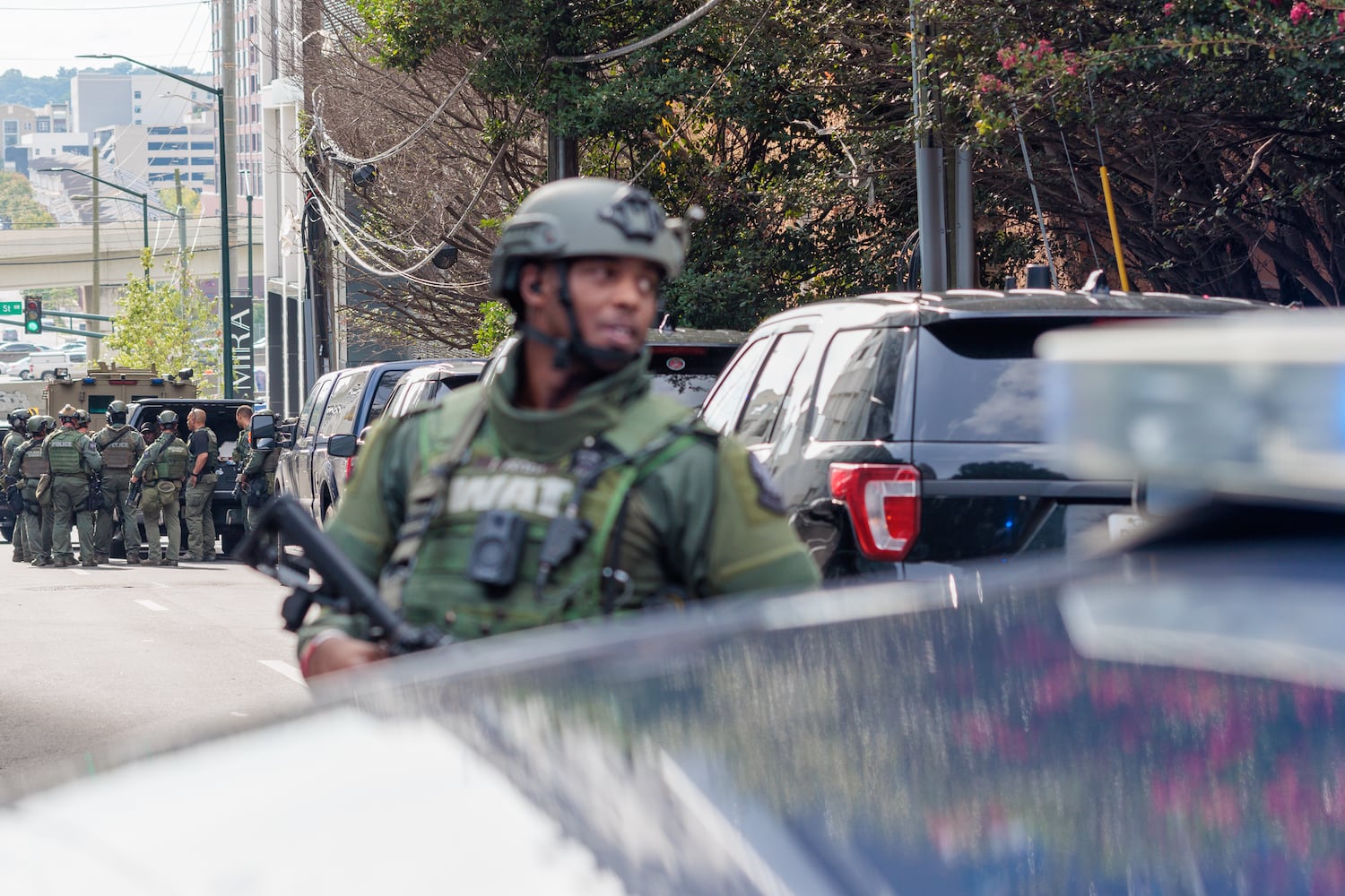 active shooting midtown