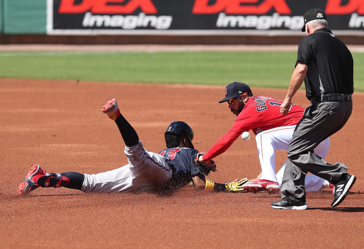BRAVES PHOTO