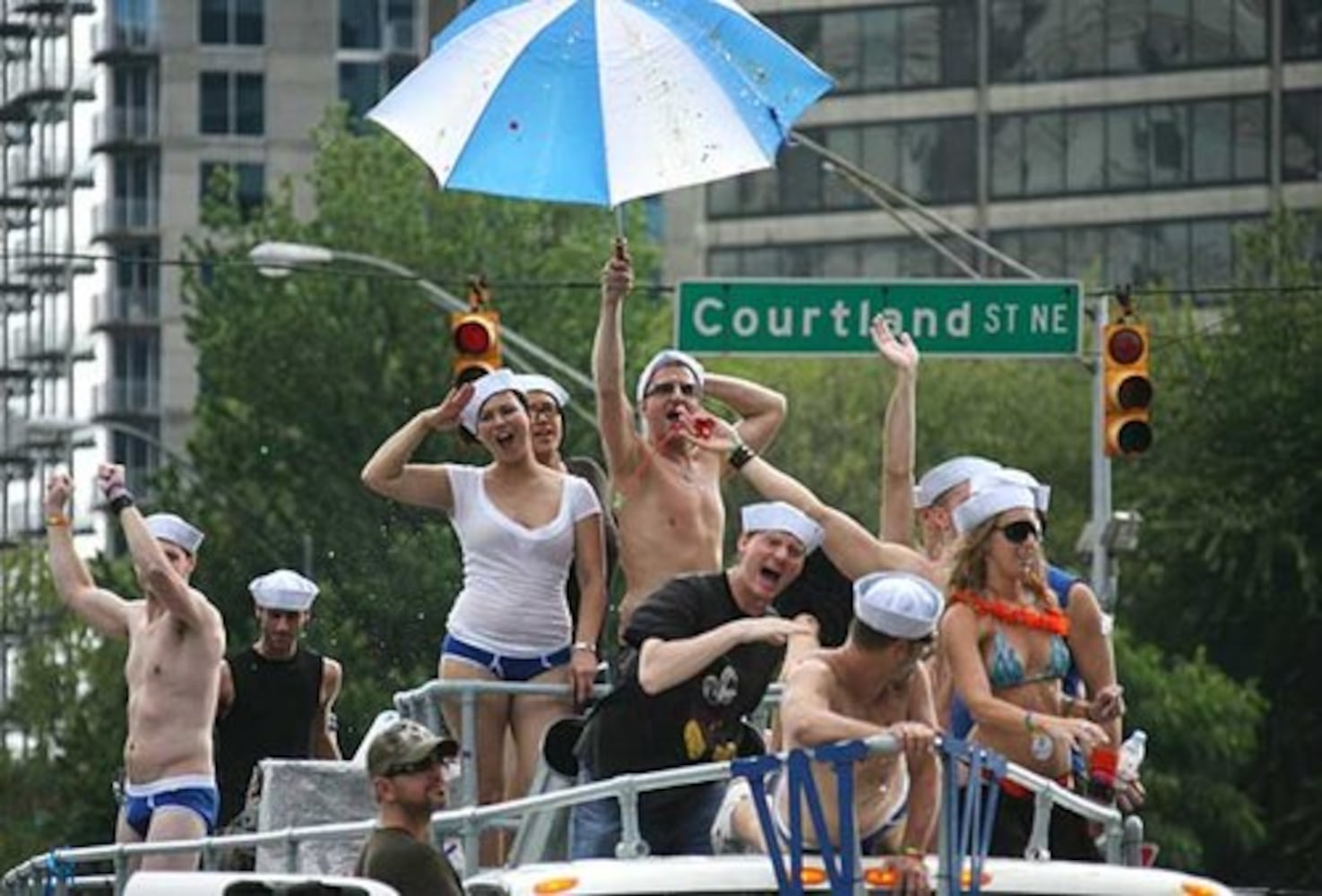 Rain doesn't stop Atlanta Pride Parade