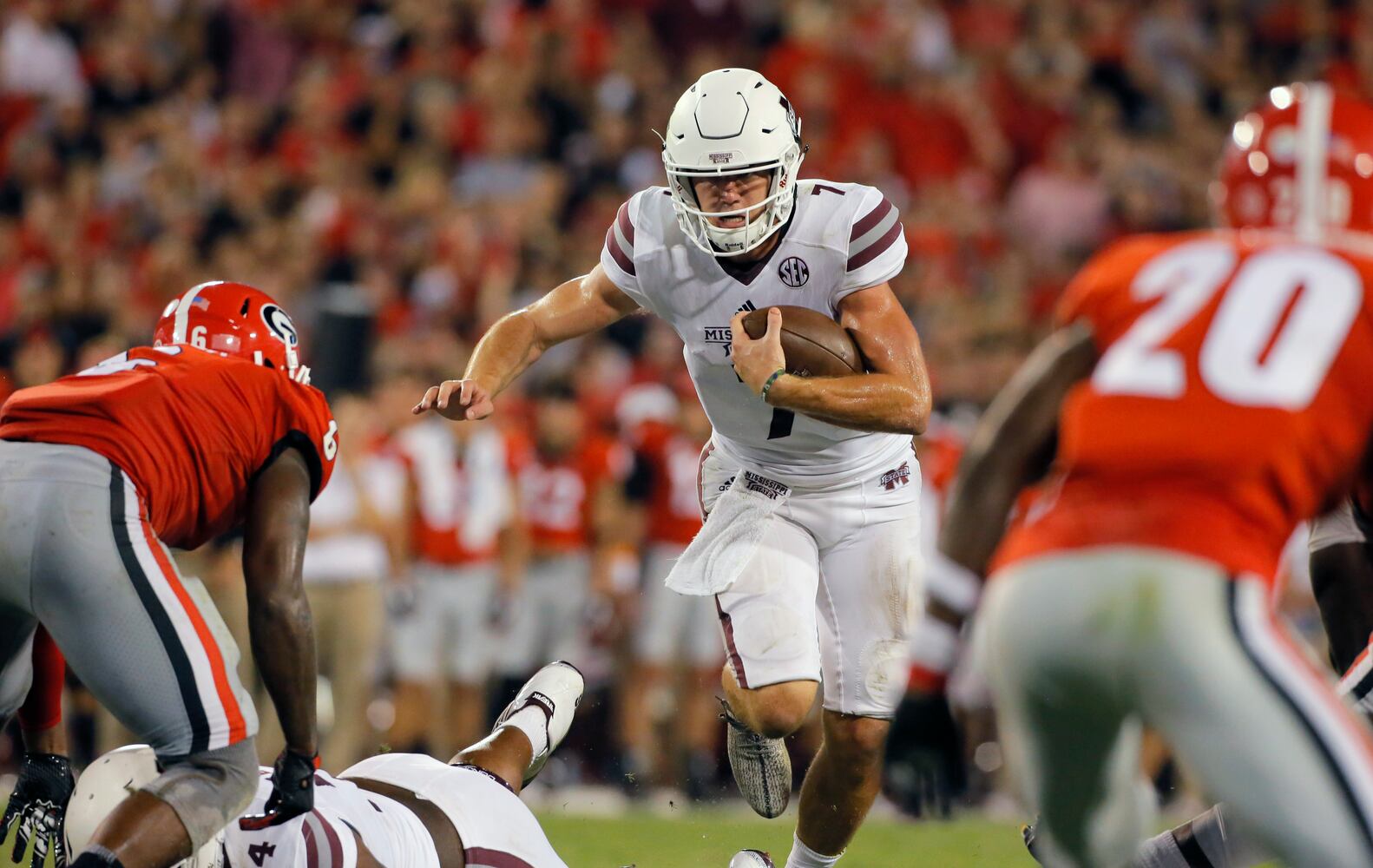 Photos: Georgia dominates Mississippi State, improves to 4-0