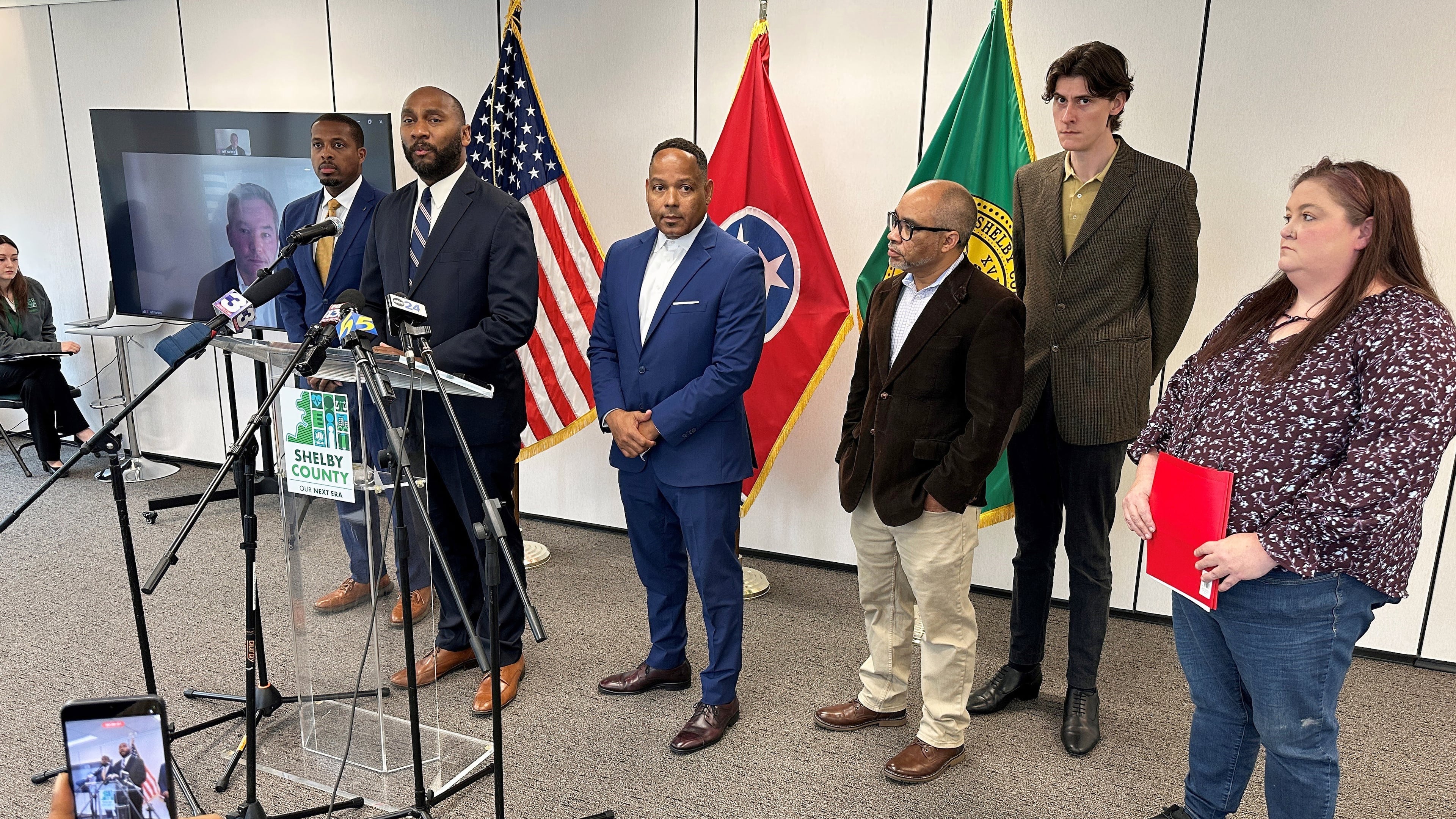Shelby County Mayor Lee Harris speaks at a news conference on Tuesday, Nov. 18, 2025, in Memphis, Tenn. (AP Photo/Adrian Sainz)