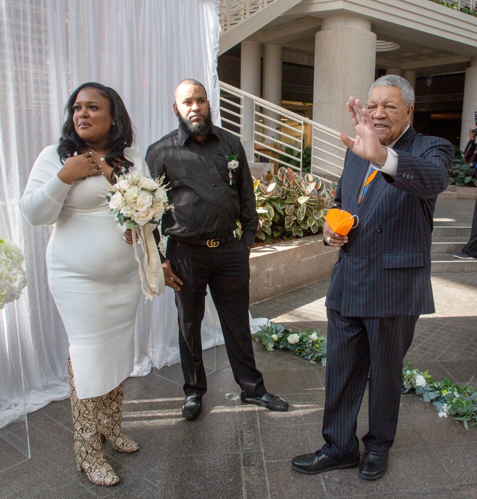 free wedding ceremonies on Monday, February 14