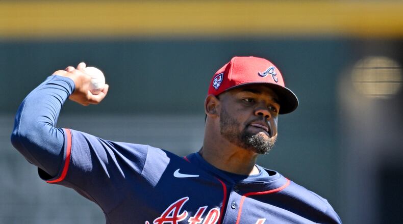 Braves relief pitcher Reynaldo Lopez throws a pitch during spring training workouts at CoolToday Park, Thursday, Feb. 22, 2024, in North Port, Florida. (Hyosub Shin / Hyosub.Shin@ajc.com)