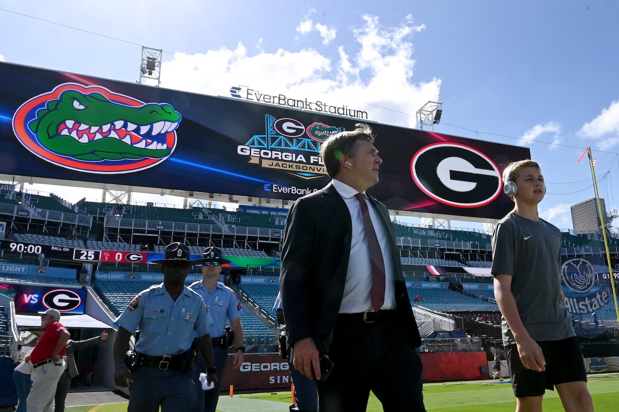 Florida's recently fired head coach was 0-3 against Georgia head coach Kirby Smart. (Hyosub Shin/AJC)