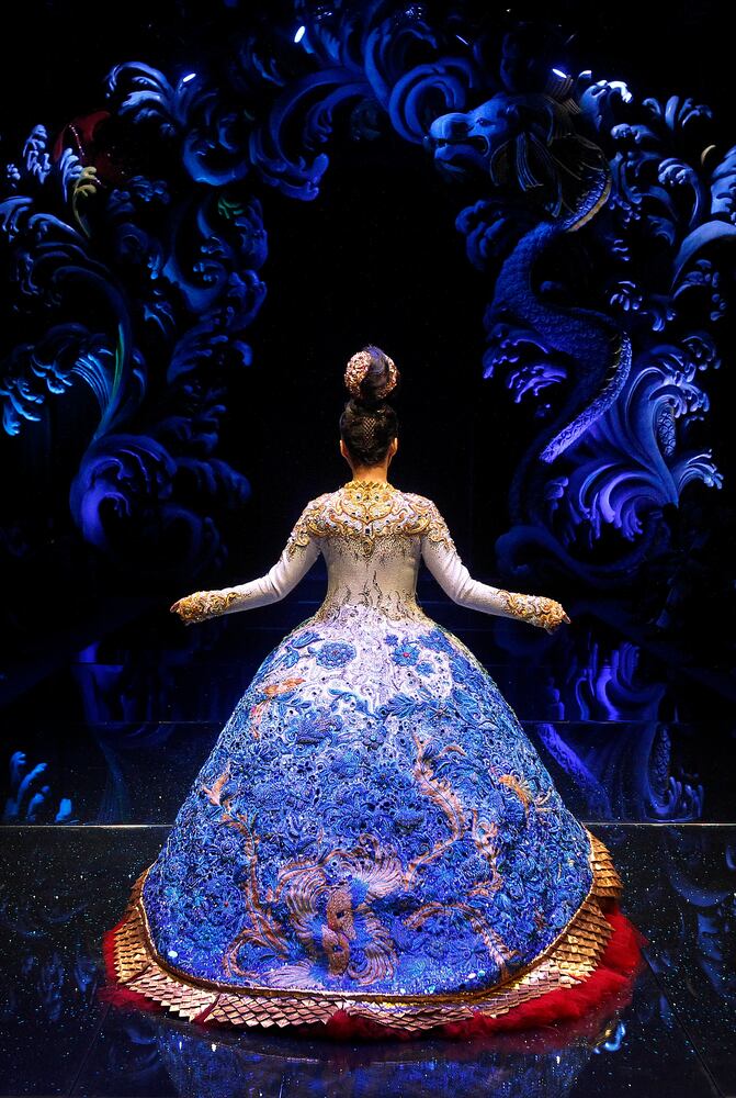 Asian Couture 2012 Singapore fashion show