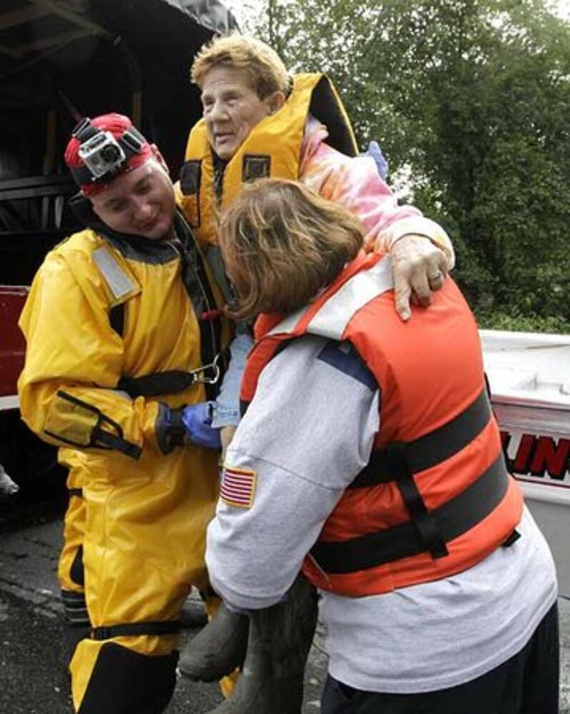 Flooding, damage left in aftermath of Hurricane Irene