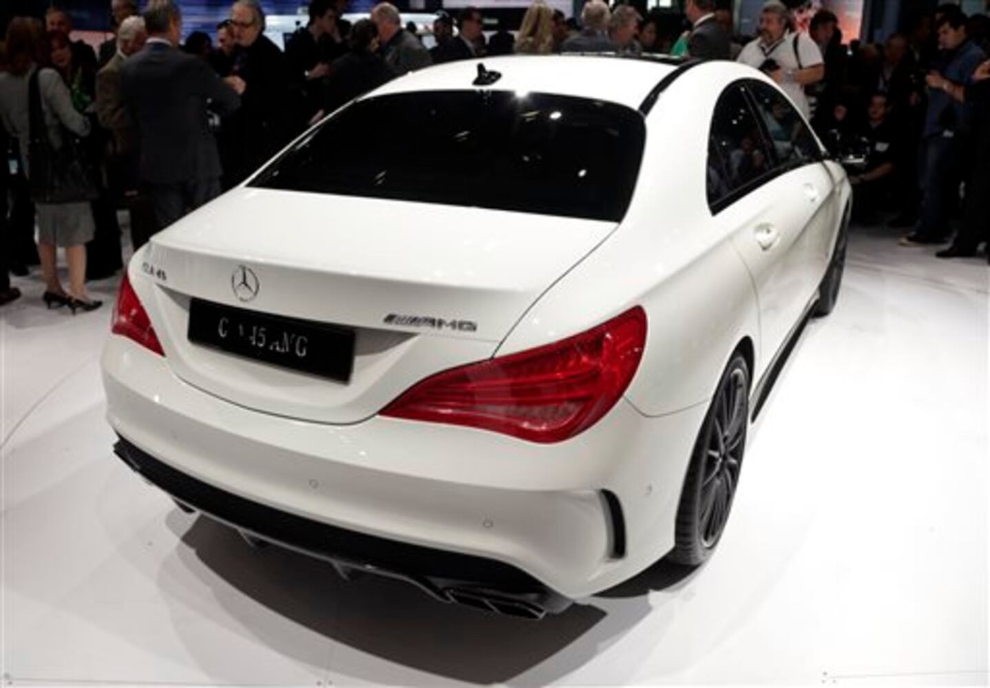 2014 CLA 45 AMG Mercedes-Benz
