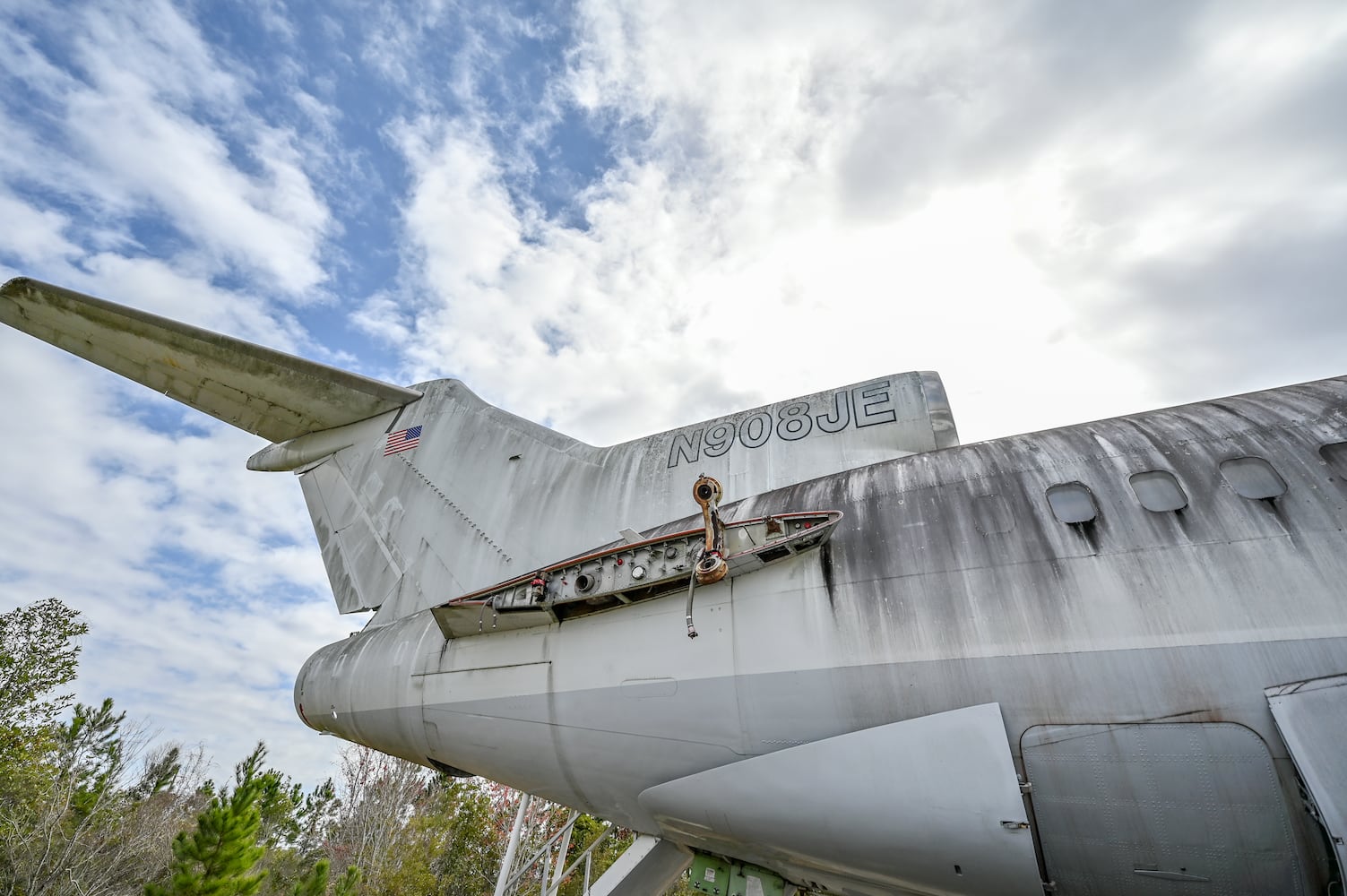 Epstein’s Abandoned Plane
