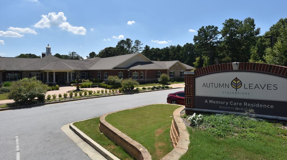 State inspection reports say that Autumn Leaves of Stockbridge, a dementia care facility, once went three months without an on-site manager. The facility has changed hands after the parent company filed for bankruptcy. (Hyosub Shin / Hyosub.Shin@ajc.com)