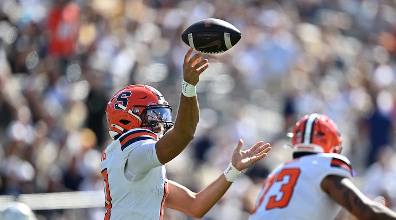 Syracuse quarterback Rickie Collins (10) gets off a pass during the first half of an NCAA college football game at Bobby Dodd Stadium, Saturday, October 25, 2025, in Atlanta. Collins has signed with Kennesaw State. (Hyosub Shin/AJC)