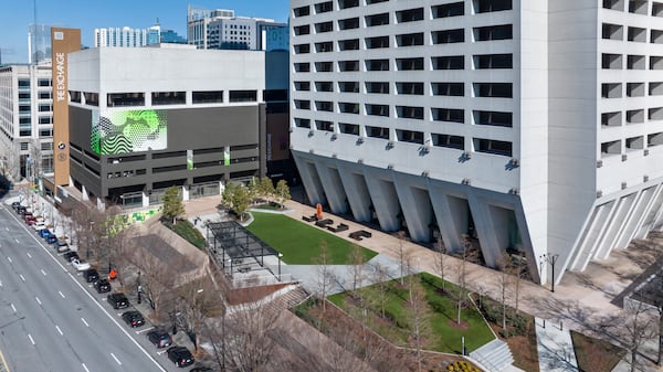 The exterior of Tower Square, the second-tallest tower in Atlanta, connects directly to a MARTA station in Midtown. (Courtesy of CBRE)