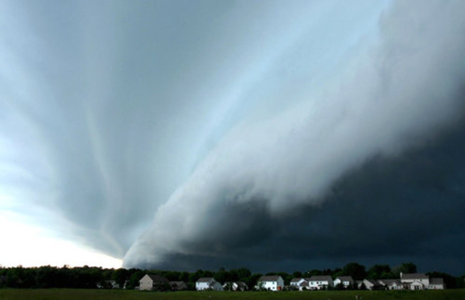 June 9, 2008: Today in Pictures
